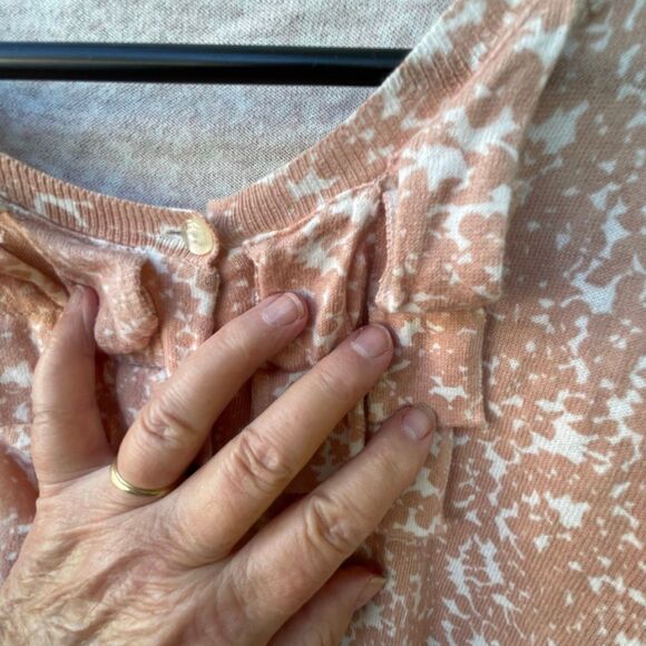 J.Crew size XL 100% cotton looped ruffle cardigan sweater. - Picture 4 of 5